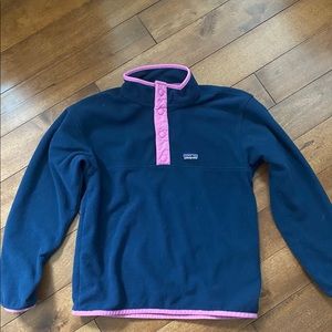 Girls sz 10 Patagonia pull over